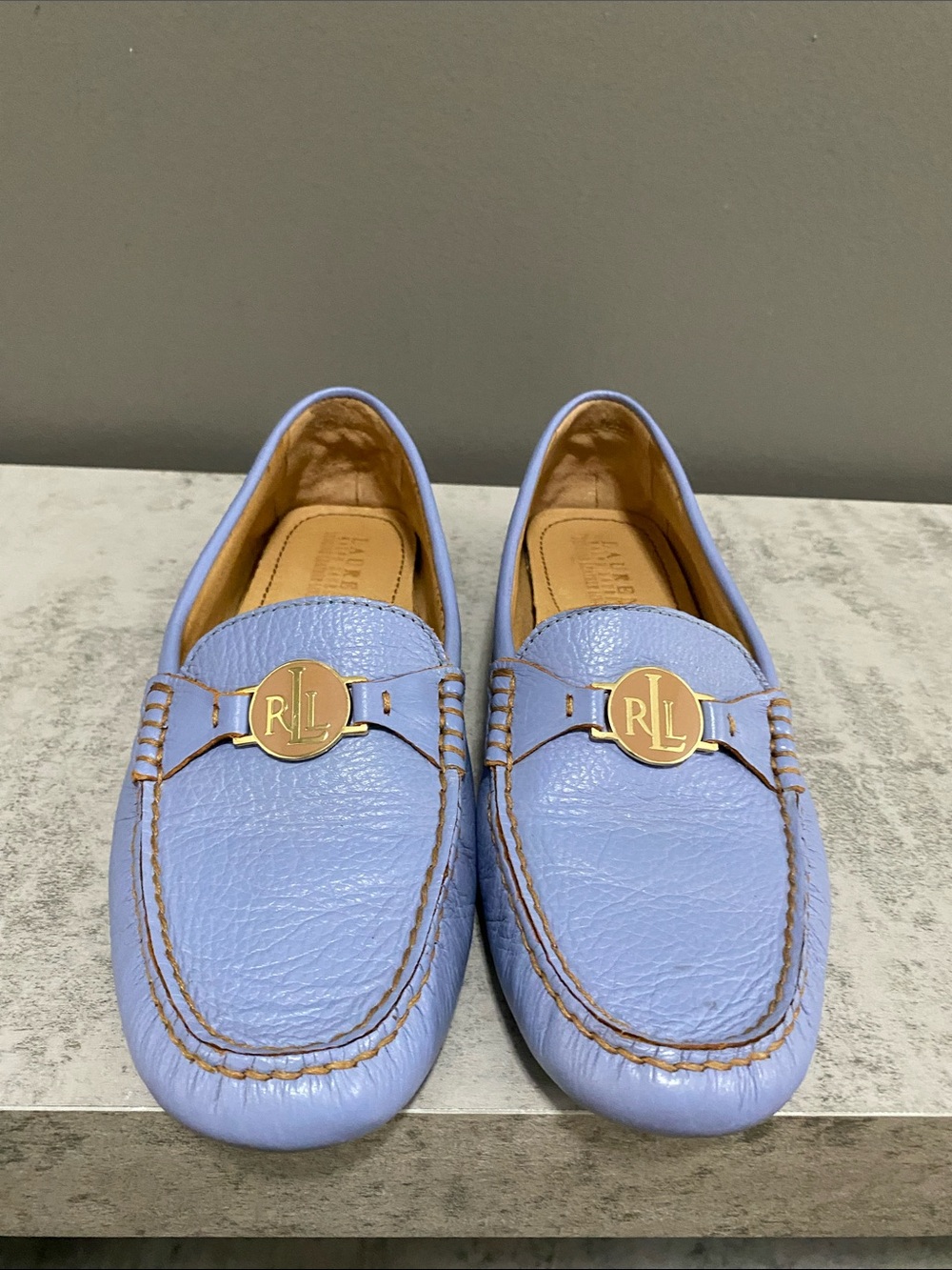 Ralph Lauren Carley Liight Blue Pebbled Leather Loafers with Gold RL Medallion - Picture 5 of 14